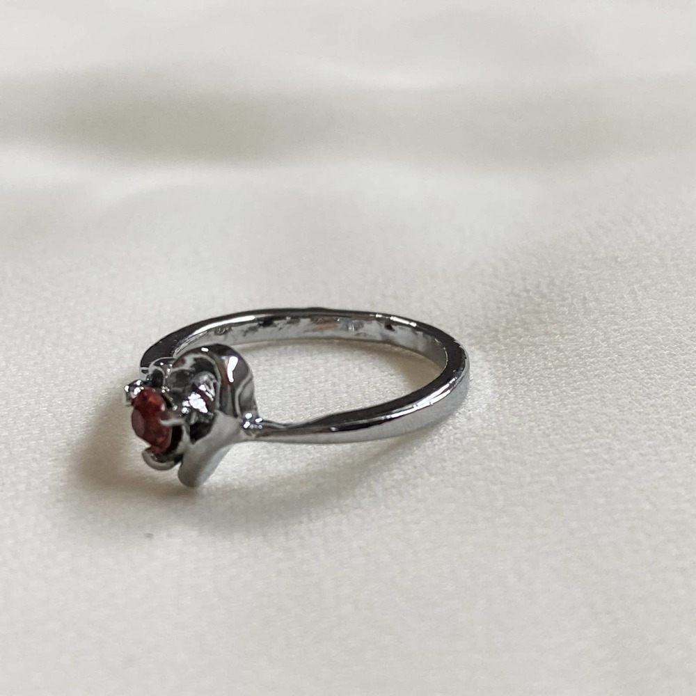 VTG Dainty Hot Pink Heart Skinny Ring - Picture 3 of 7